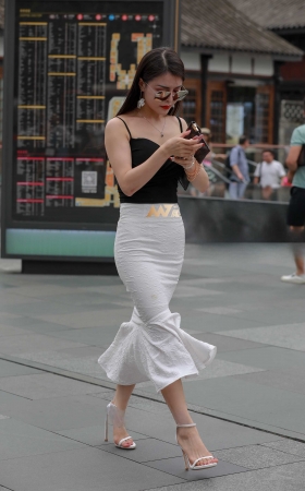 包臀裙美女 曼妙身姿 [22P]