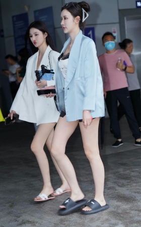 两位小姐姐 [14P]