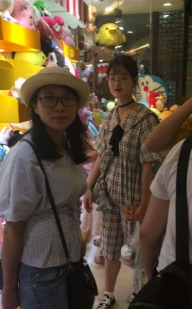 连衣裙学生妹