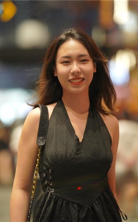 黑裙小姐姐(74P)