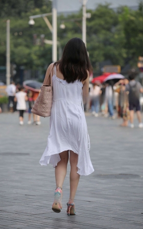 吊带裙，美腿，凉高跟淑女 [18P]