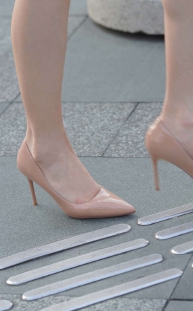 街拍包臀裙性感高跟美女 [29P]
