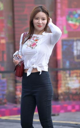 天使系美女 [22P]