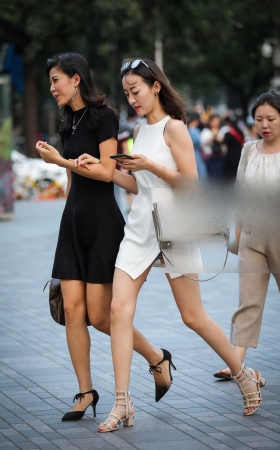 气质高跟少妇 [15P]
