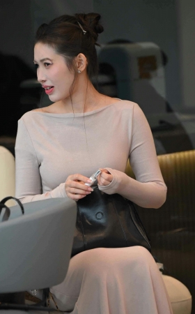 251123-21-45√贴身包臀裙-好丰满哦 7P