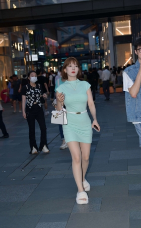 夜拍浅绿色短裙R丝mm [23P]