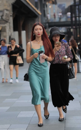丝丝长裙 [16P]