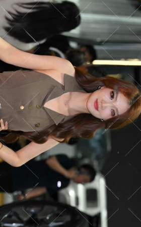25830-20-59√不知其芳名-美腿美足 7P