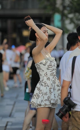高挑的姐姐，背影像极了前女友3A3563[334M]