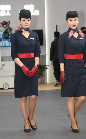 SH25-115-99√中国联合航空空姐俩闺蜜 11P
