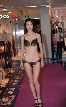 走show模特 [24P]