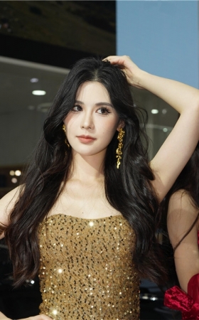 金灿灿的桑桑美女【套图+视频】