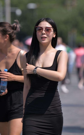 B104、性感时尚黑色包臀少妇 [20P]