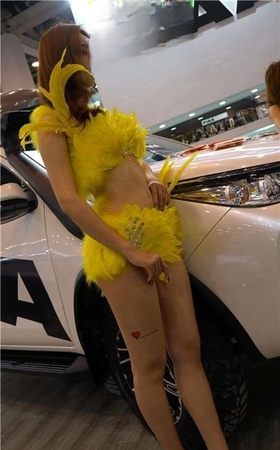 4K-性感大长腿火辣身材高跟鞋美女靓模