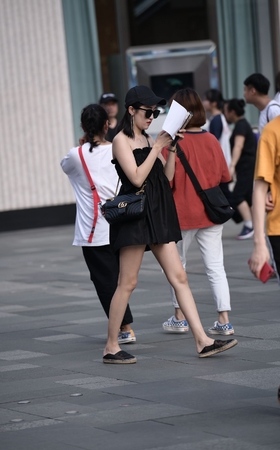 美女帽子