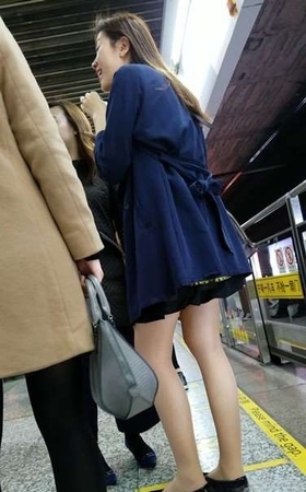 4k超清，超级美腿漂亮丝袜高跟美女