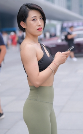 喜欢健身的气质 [19P]