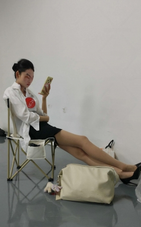 4K视频制服肉si细高跟颜值气质不错3分34秒 [6P]