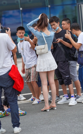 白白净净超可爱 人见人爱啊