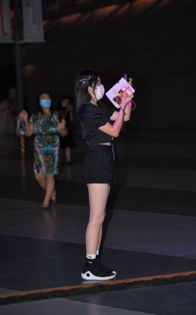 黑短裤丝袜