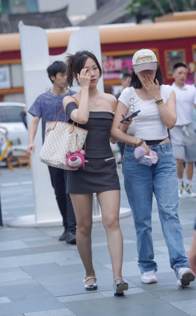 灰丝美眉 [14P]