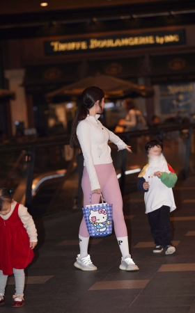 紧身弹力裤宝妈 [20P]
