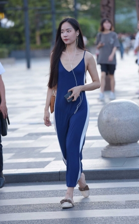 包臀裙美女 [12P]