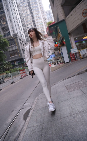 魂魂摄影作品 白色瑜伽裤美女