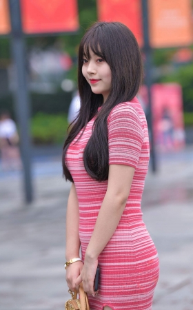 喜欢这种肉嘟嘟的女生 [21P]
