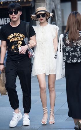 帽子美女
