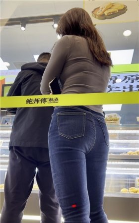 牛仔裤