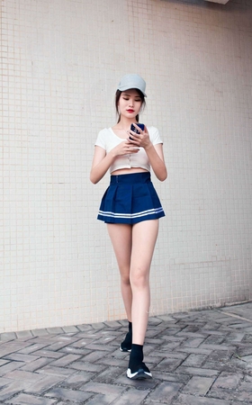 御风街拍★极品肉丝美腿婷婷骑单车 【套图+视频】 [10P]