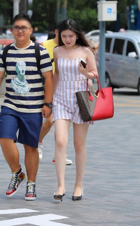喜欢略丰满的女人 [15P]