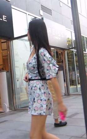 连衣裙美女