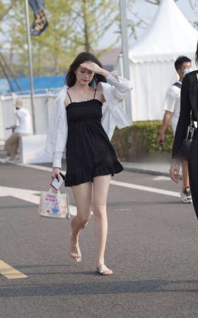 漂亮美女 [22P]