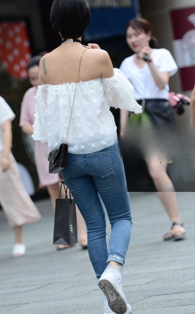 神摄手赛15 抹胸紧牛 [17P]
