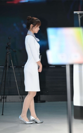白色制服裙