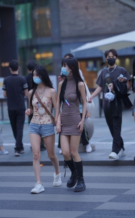 过马路mm [21P]