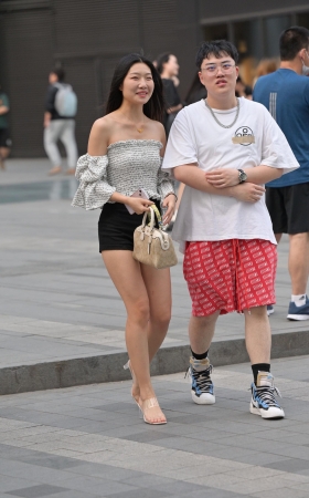 找一个美腿的做女盆友