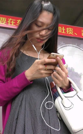 脚型堪称完美的女神