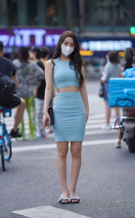 闺蜜两身材真好 [24P]