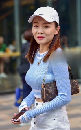 人小bo大  古灵精怪  甚是可爱 [23P]