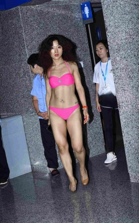 泳装丽人 [16P]
