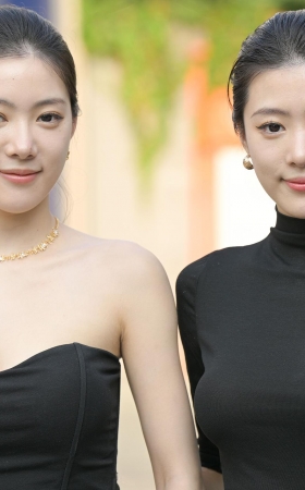 美腿姐妹 [30P]