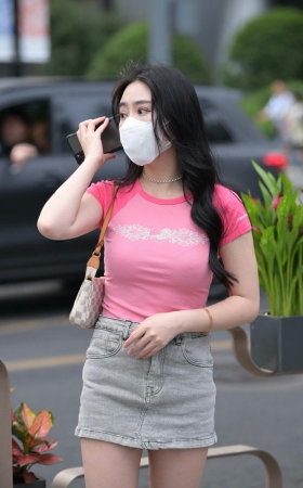 好漂亮的美腿小姐姐 [19P]