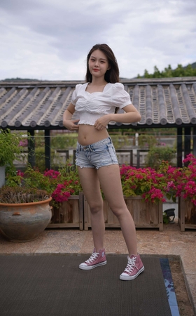 387热裤女孩（一）1617G