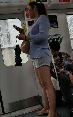 4k超清，饱满美三角热裤美腿性感熟女