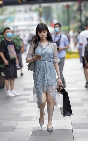 恬静气质女孩3A1808[292M]