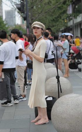 玩直播的小姐姐 [12P]