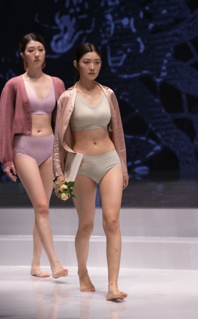 纯棉内衣大秀II [23P]
